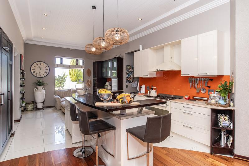 3 Bedroom Property for Sale in Stonehurst Mountain Estate Western Cape